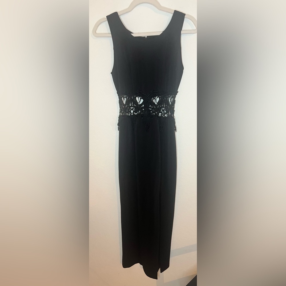 Vintage Black Dress with Chemical Lace Waist Detail No Tag, Size like a 0 or XS